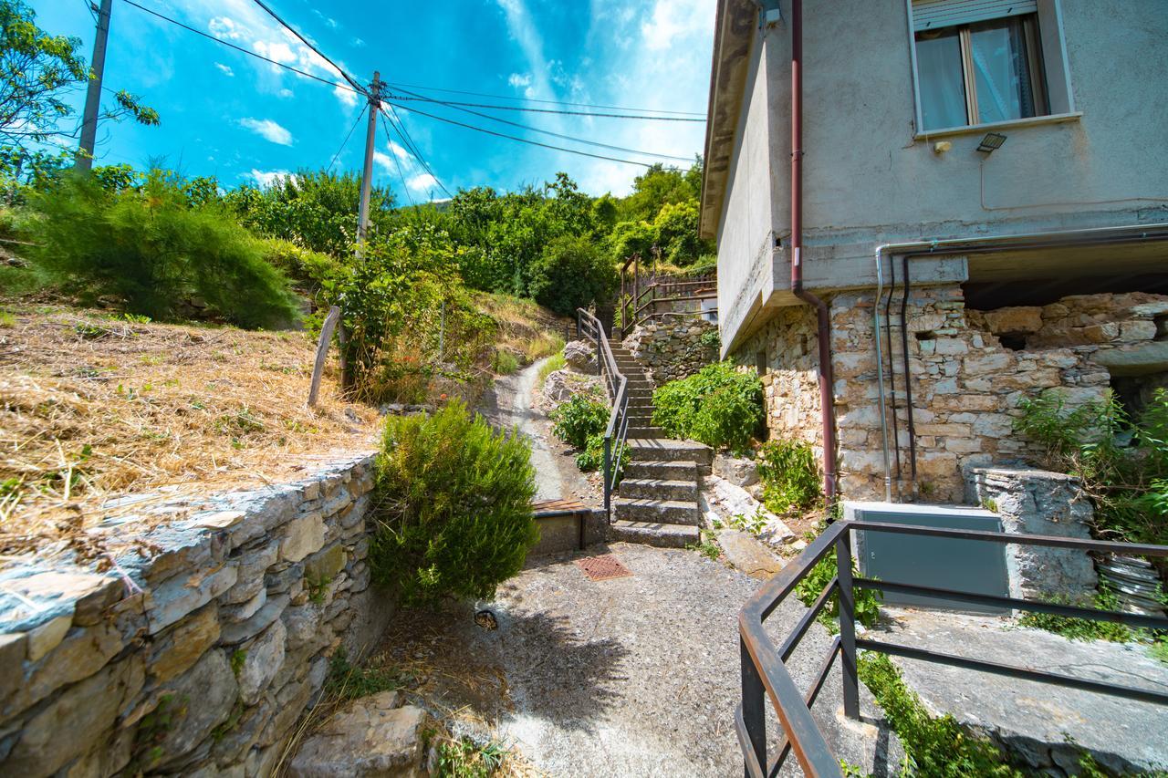 Tourist Dependance "Cinque Terre" Apartment La Foce Bagian luar foto
